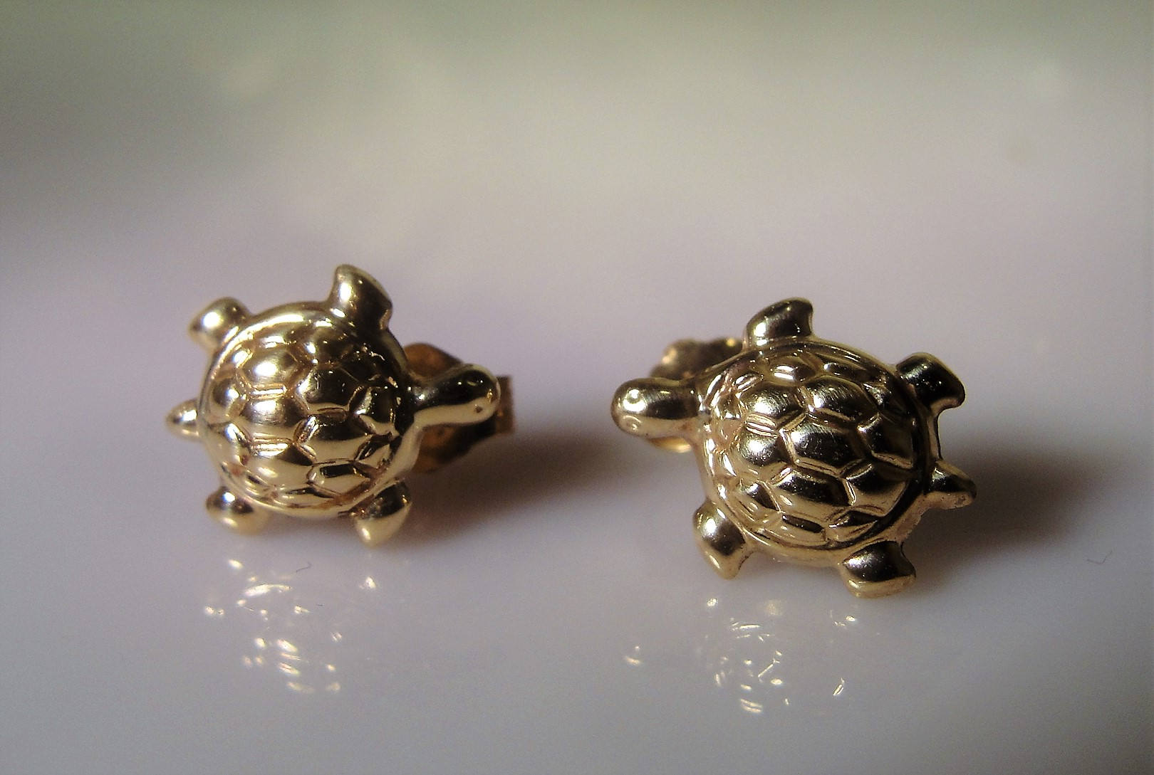 Reserved for Dana 10K Gold Turtle Earrings, Turtle Earrings, Turtle