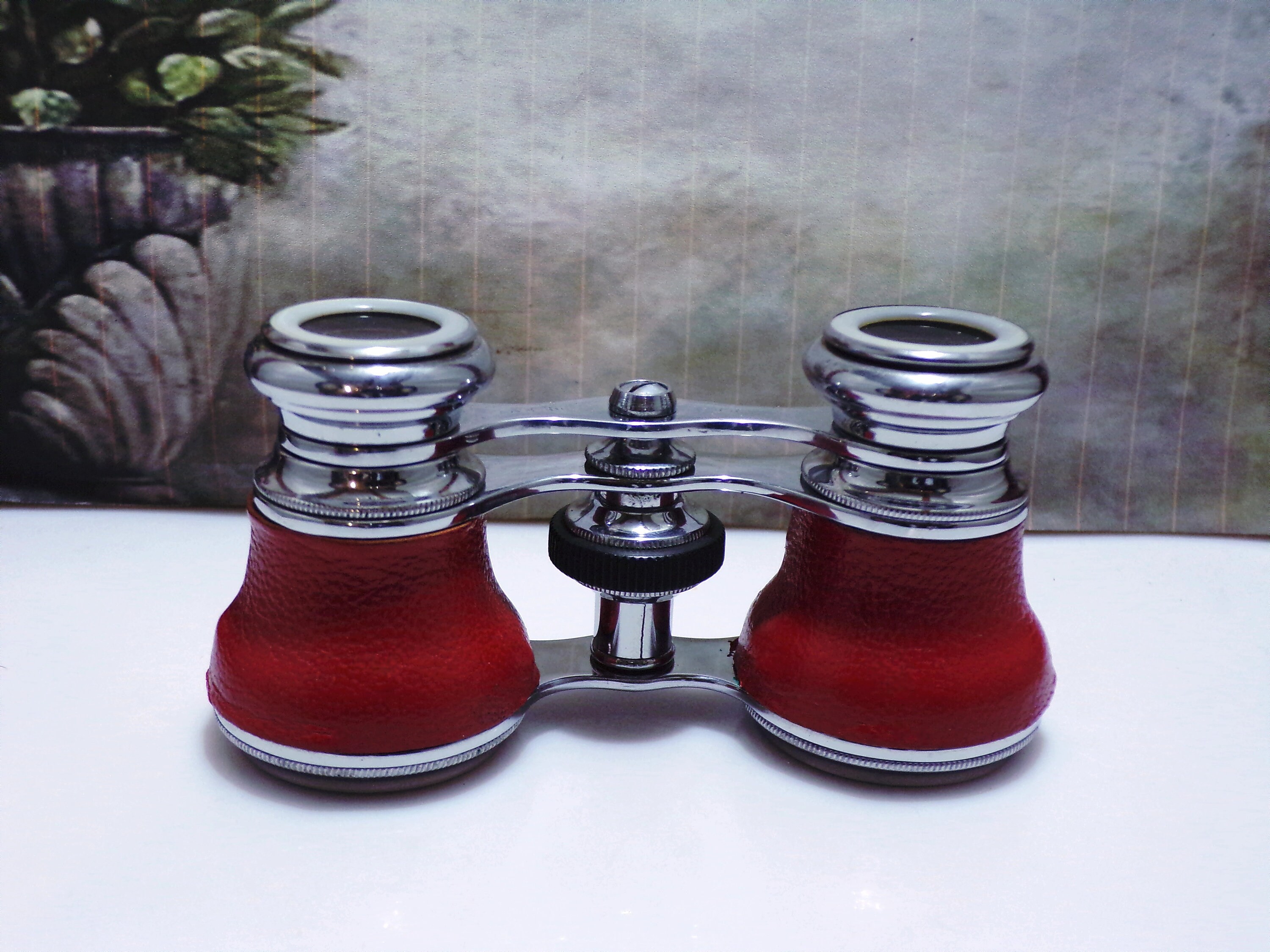 LA REINE French Opera Glasses, Red Leather Opera Glasses with a Red