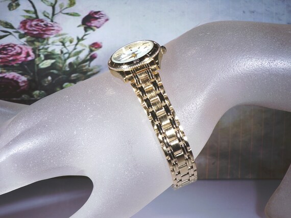 HELBROS Women’s Wristwatch, Quartz Analog with Se… - image 6