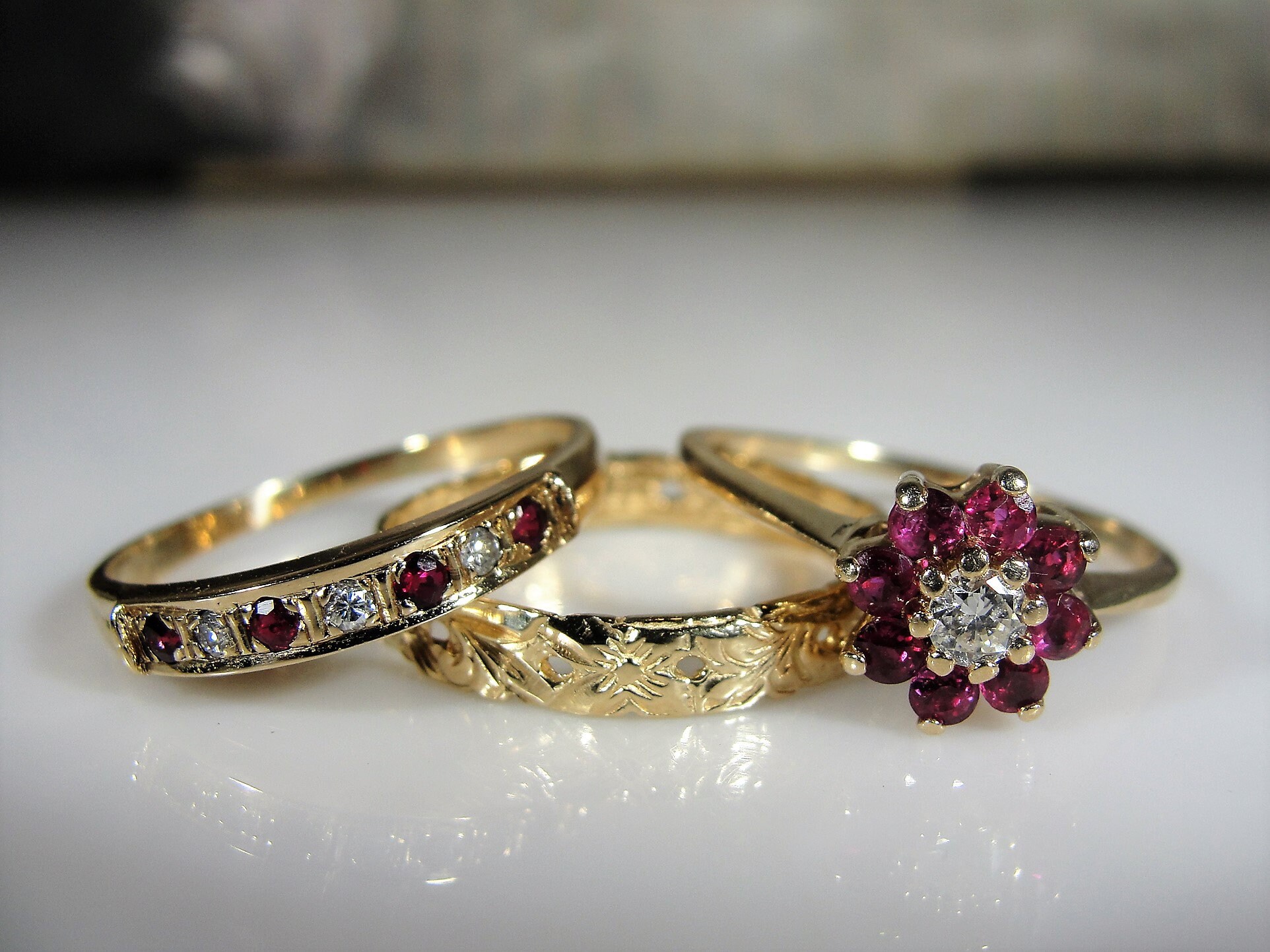 Vintage ruby deals wedding ring sets