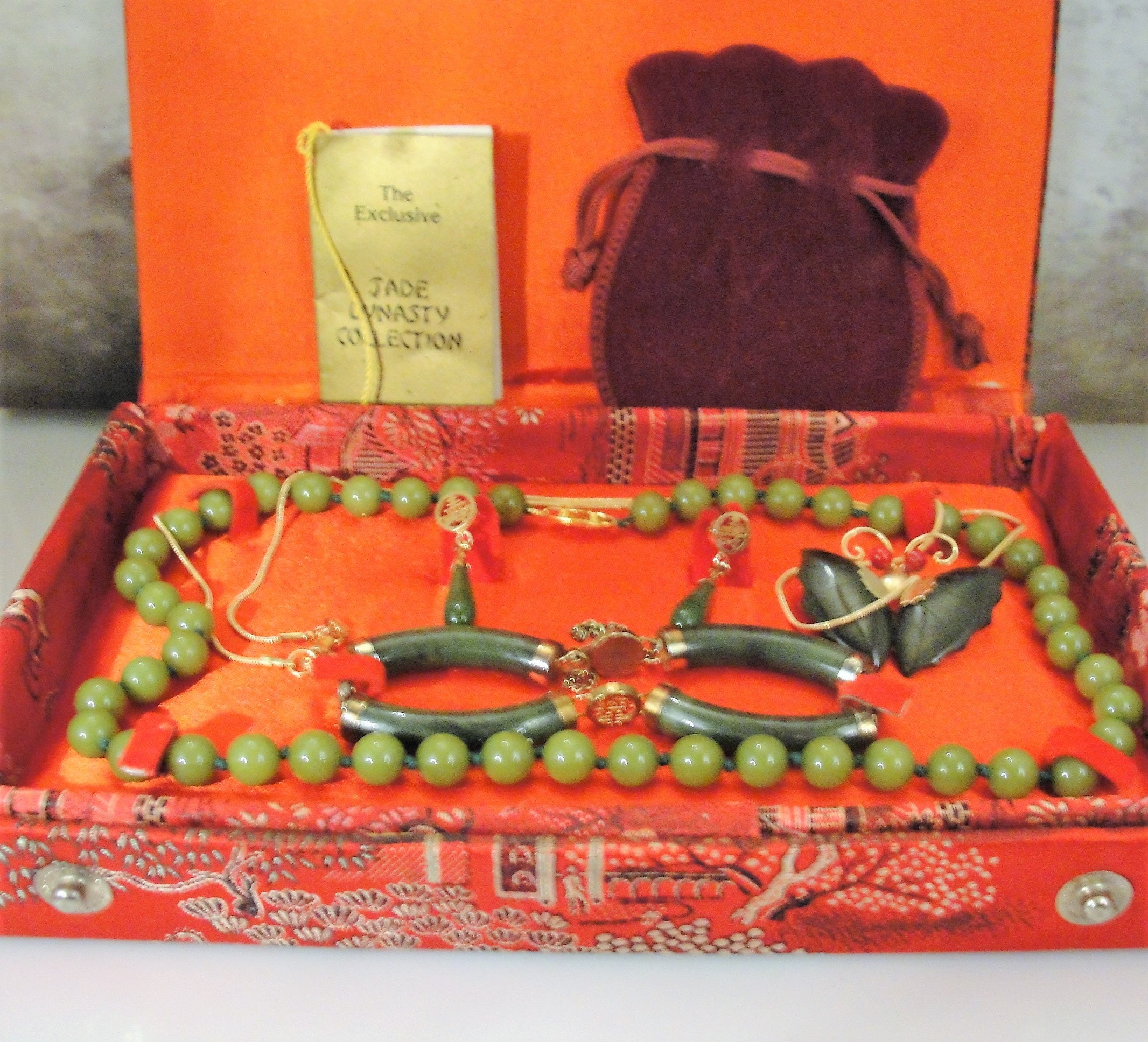 Jewelry Set, Vintage ORIENTAL DYNASTY Jade Jewelry Set, Jade Beaded