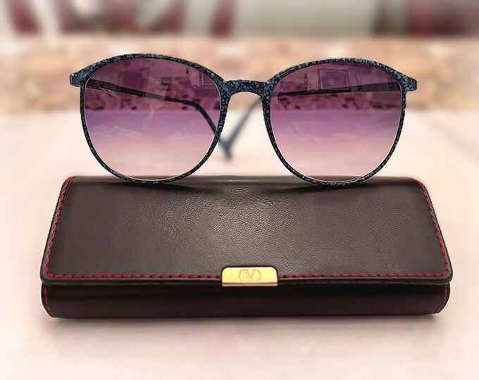Carbon Fiber Sunglasses – Beautiful Teal Framed Gradient Lense Sunglasses and Black Leather Valentino Italian Case – Vintage Glasses & Case