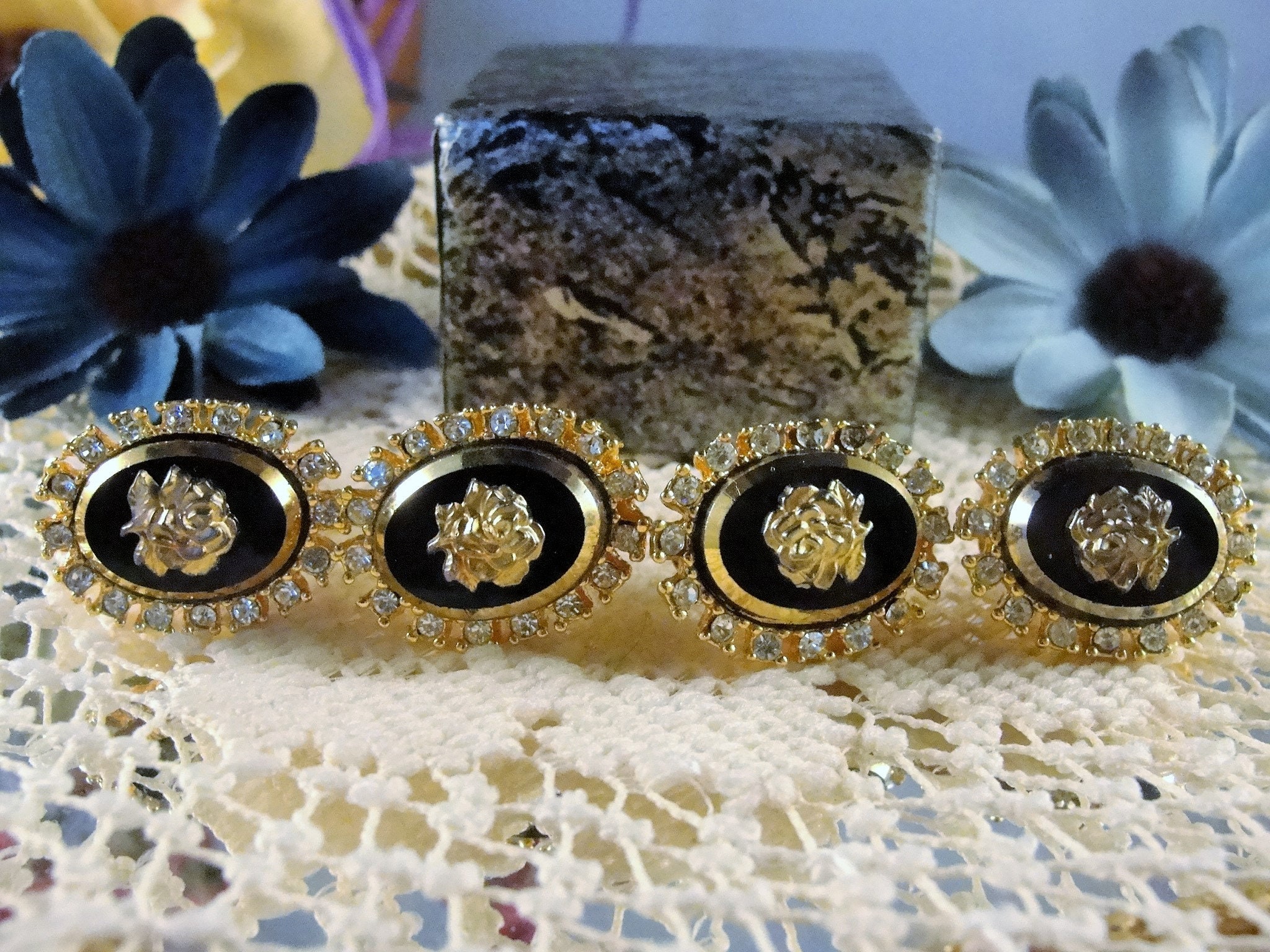 Cufflinks Earrings Set, Celebrity New York Earrings & Cufflinks Set, Black Beveled Glass, Gold