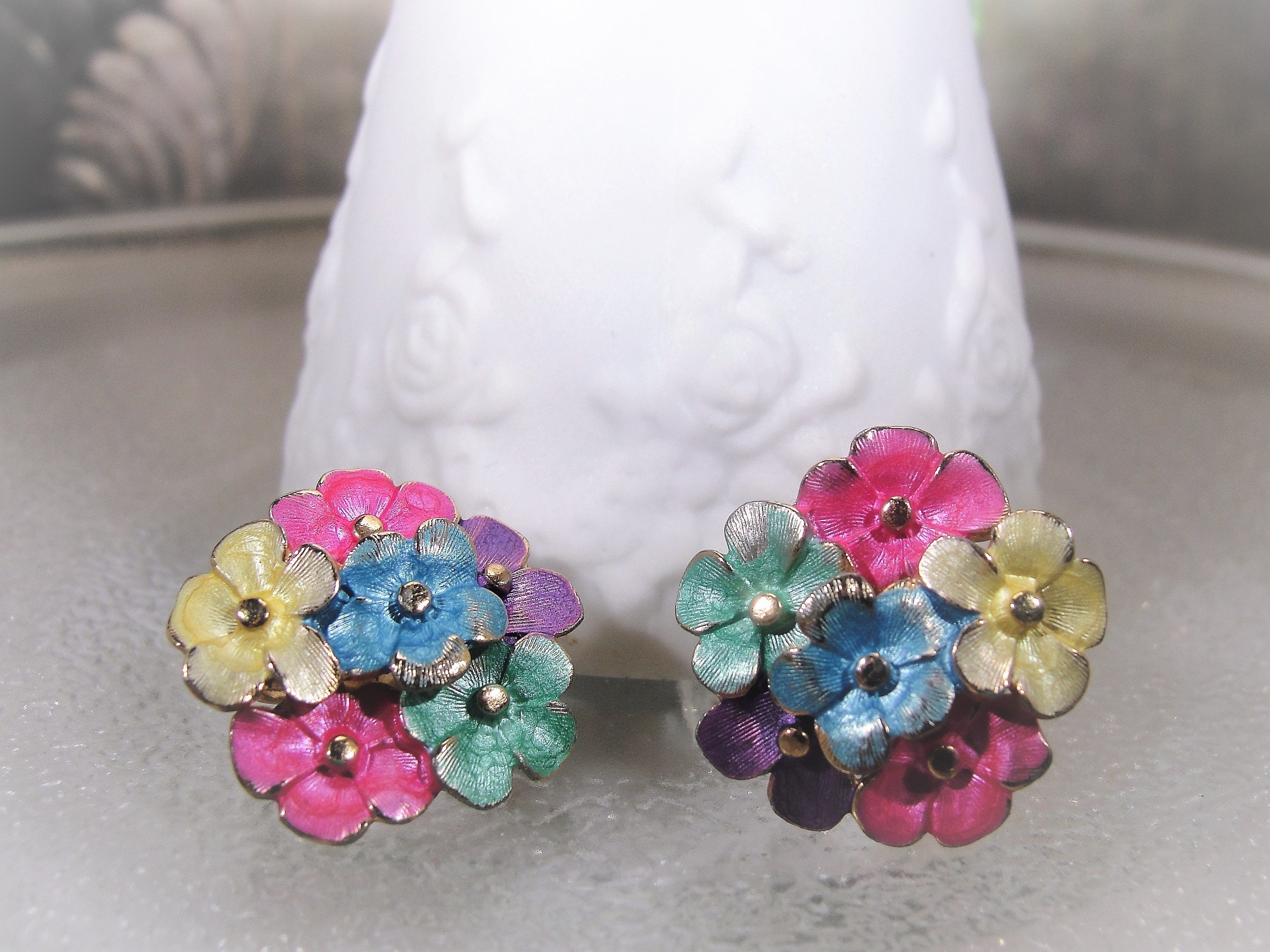 Clip On Earrings, Vintage Enamel Floral Earrings, Flower Earrings, Mid