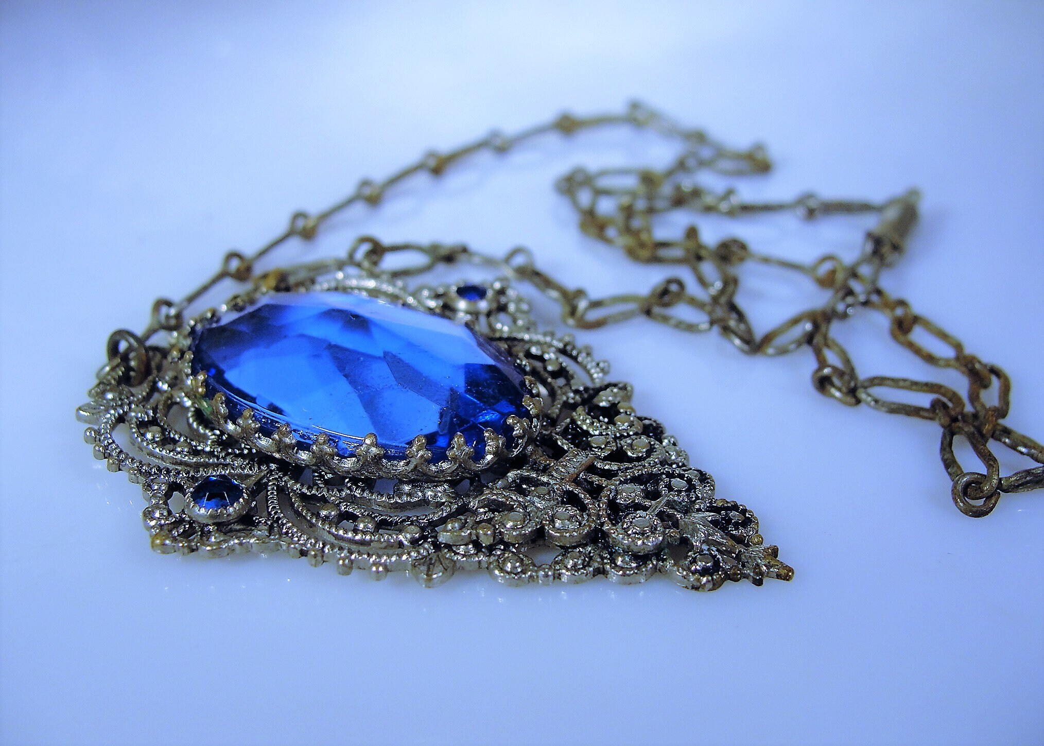 antique medieval jewelry
