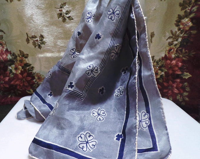 Vintage Scarf – Lavender Grey Scarf Accessory – Clover Scarf – Vintage Scarf - 21 Inches by 21 inches Square Scarf – Perfect Accessory