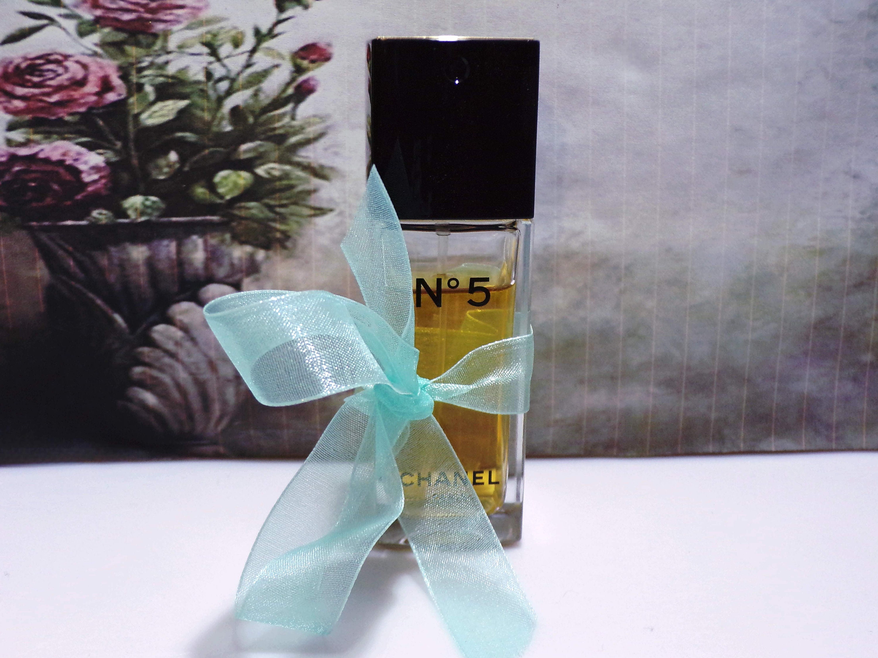 CHANEL Perfume - Chanel No 5 Perfume - Eau de Toilette Spray - 1.2 oz. 35ml.  - Paris/New York - Vintage Perfume - Used Item