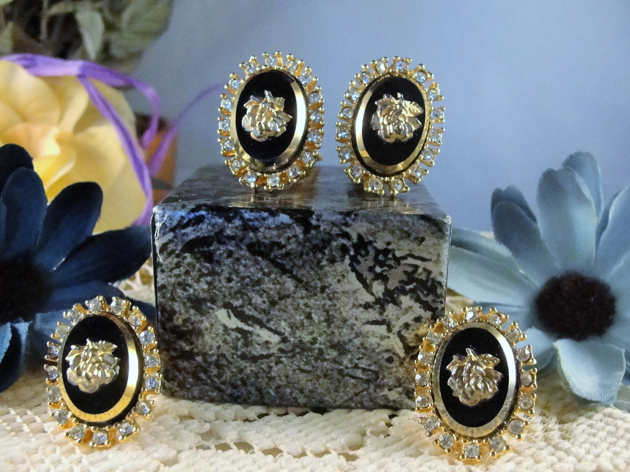 Cufflinks Earrings Set, Celebrity New York Earrings & Cufflinks Set, Black Beveled Glass, Gold