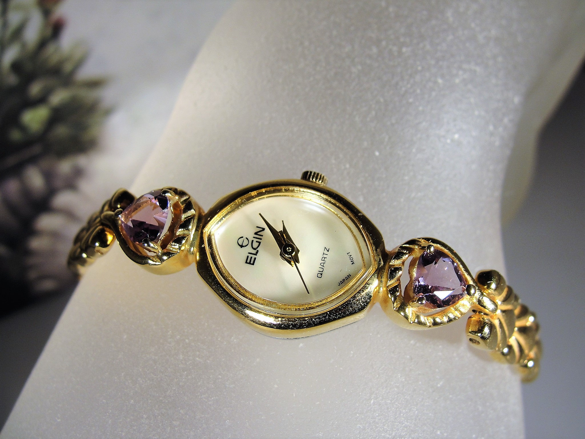 Reserved for Nadia ELGIN Women’s Wrist Watch with Two Purple 1 Carat