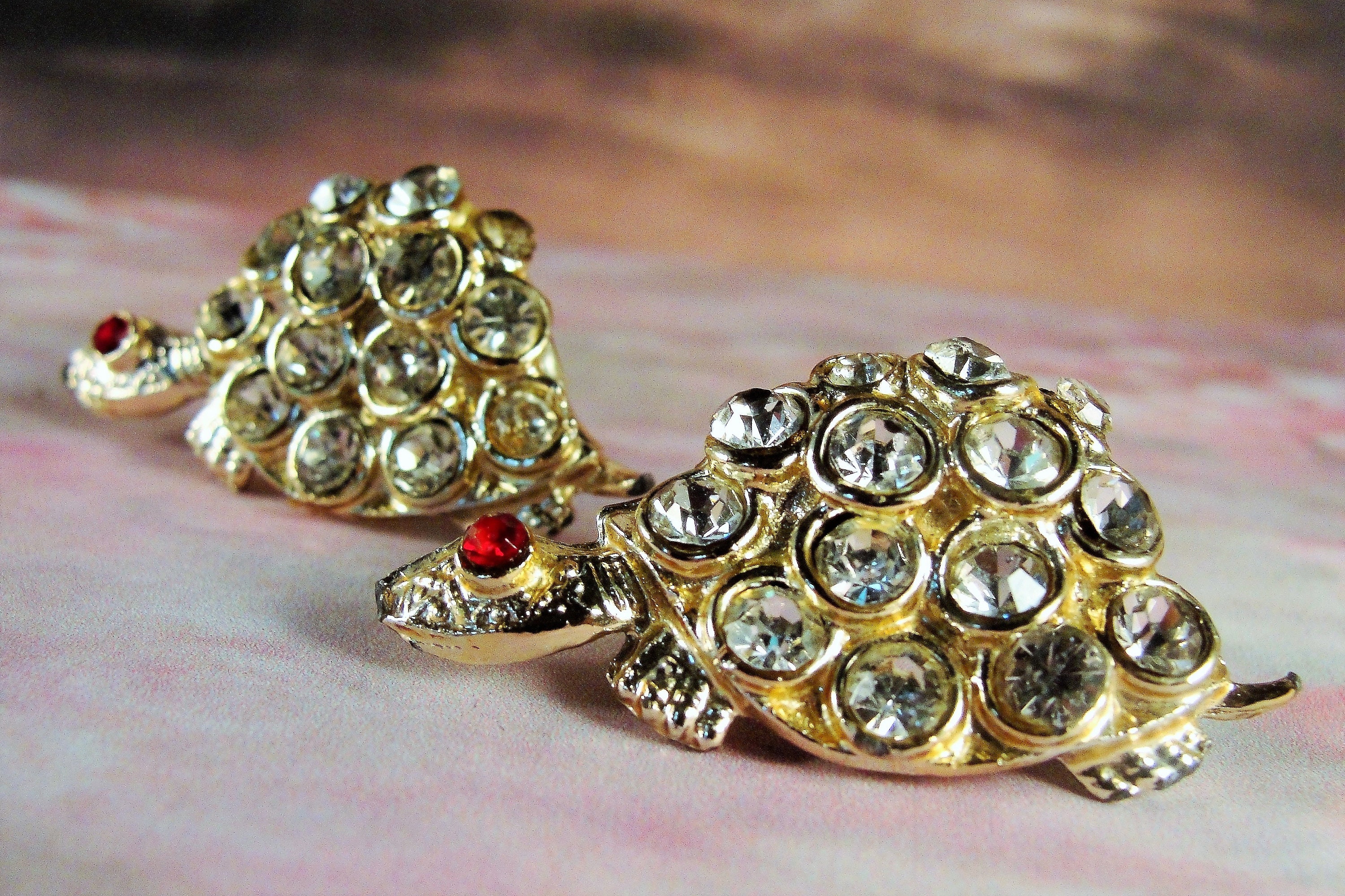 Turtle Pins, Rhinestone Pins, Rhinestone Scatter Pins, Turtle Scatter