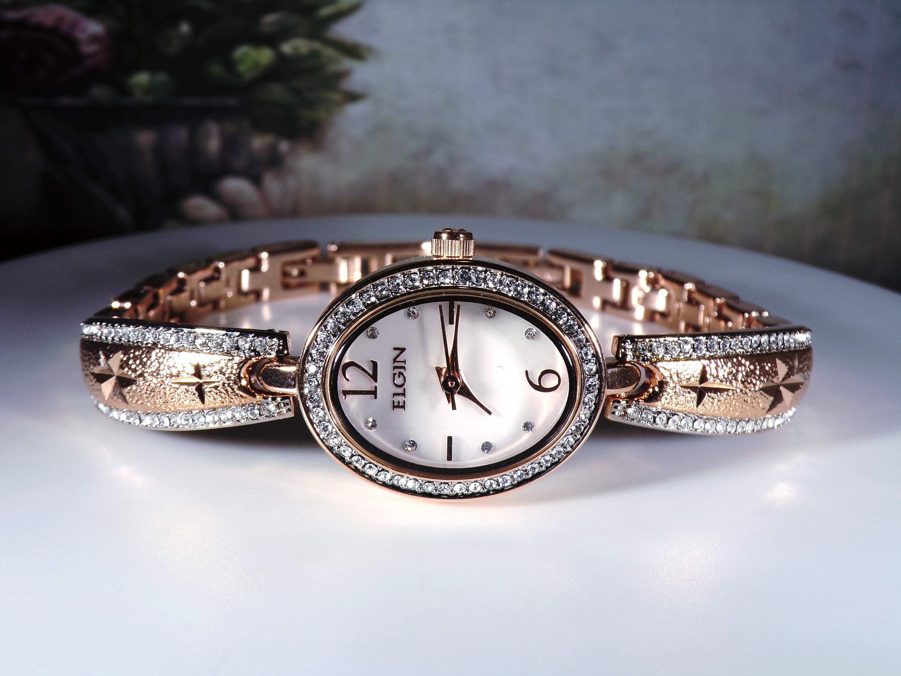 Elgin crystal watch hot sale