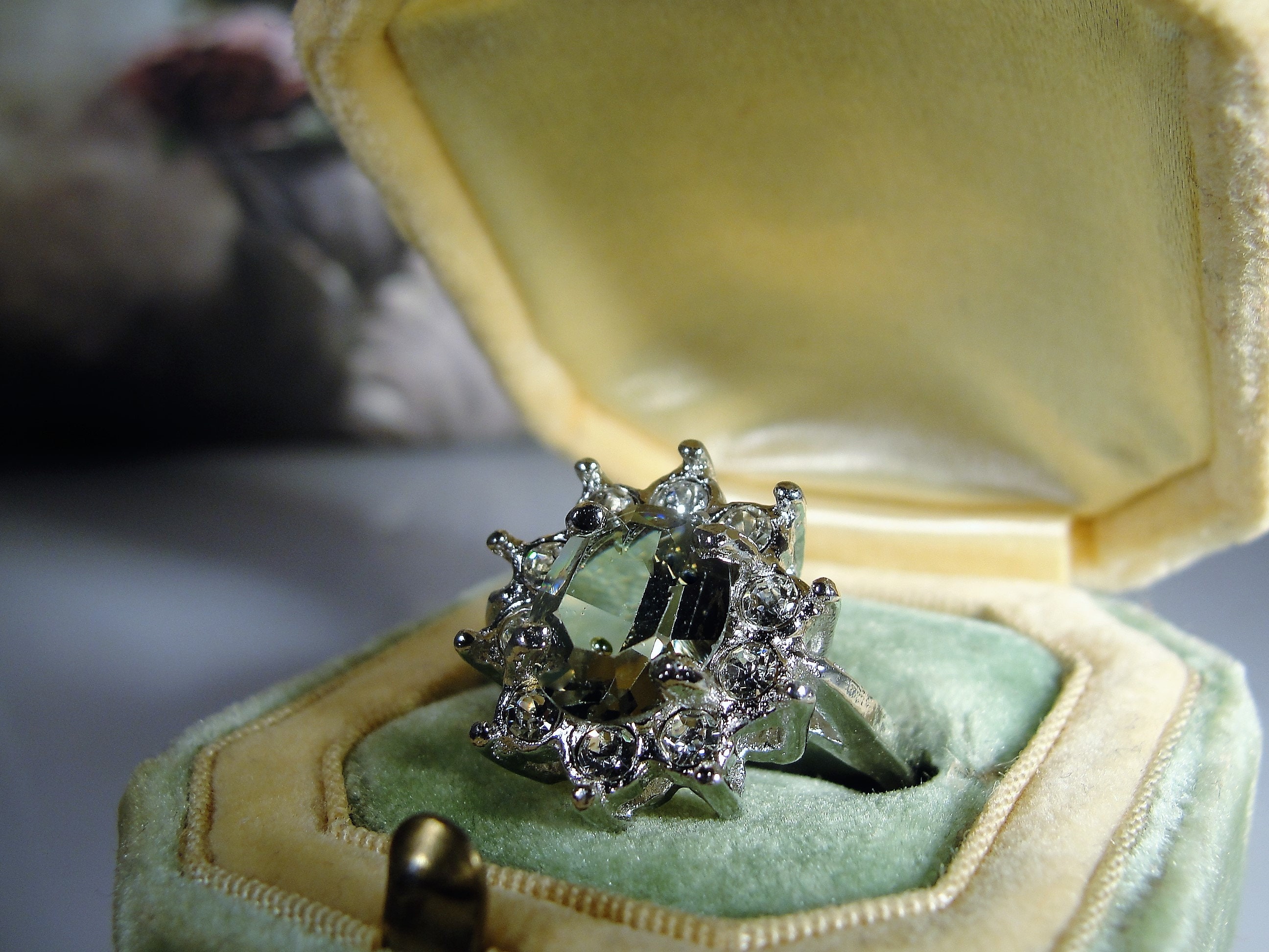 SETA Ring, Gray Glass Rhinestone Silver Ring, Fashion Ring, Halo Ring