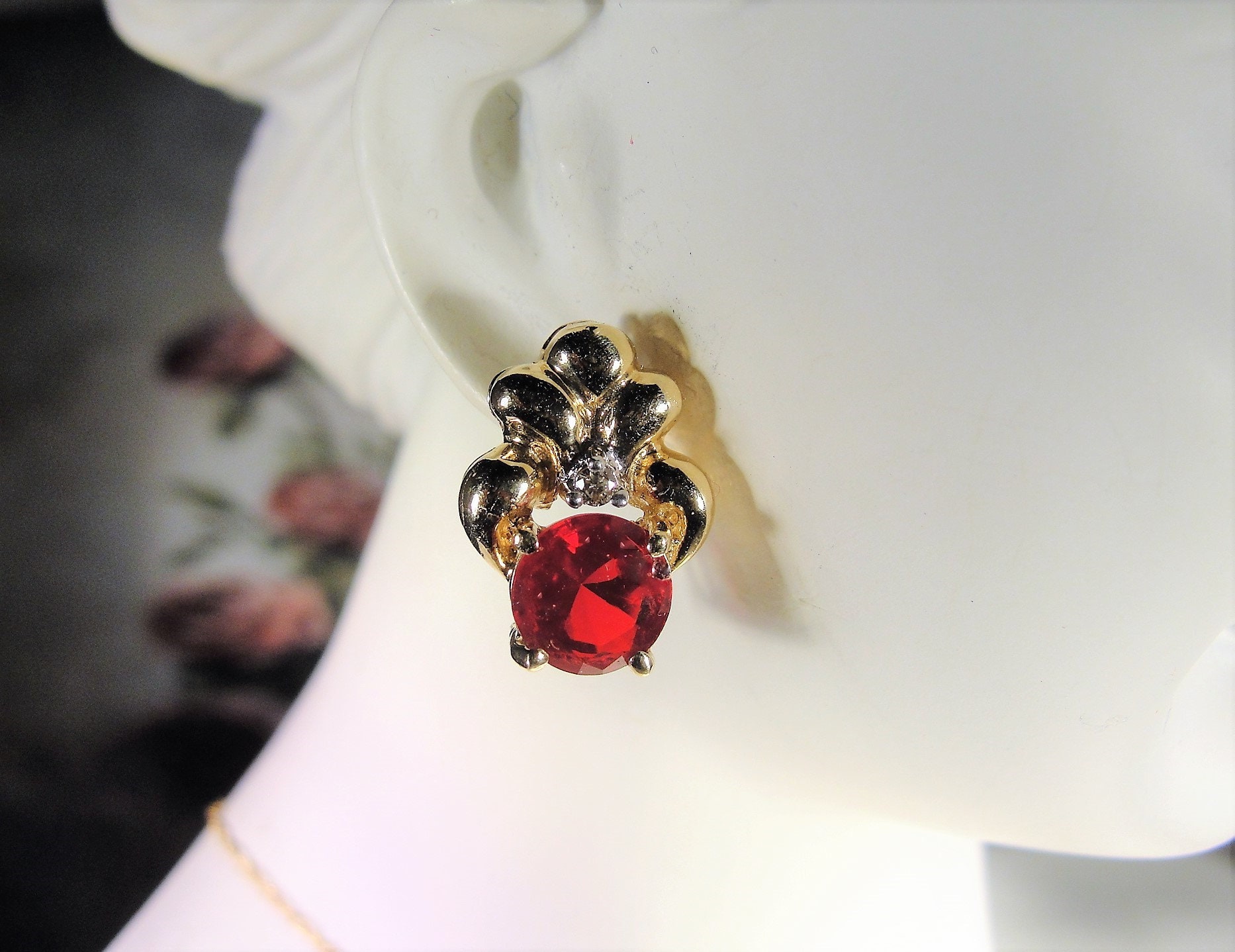 LIND 10K Diamond Jewelry Set, and Diamond Necklace