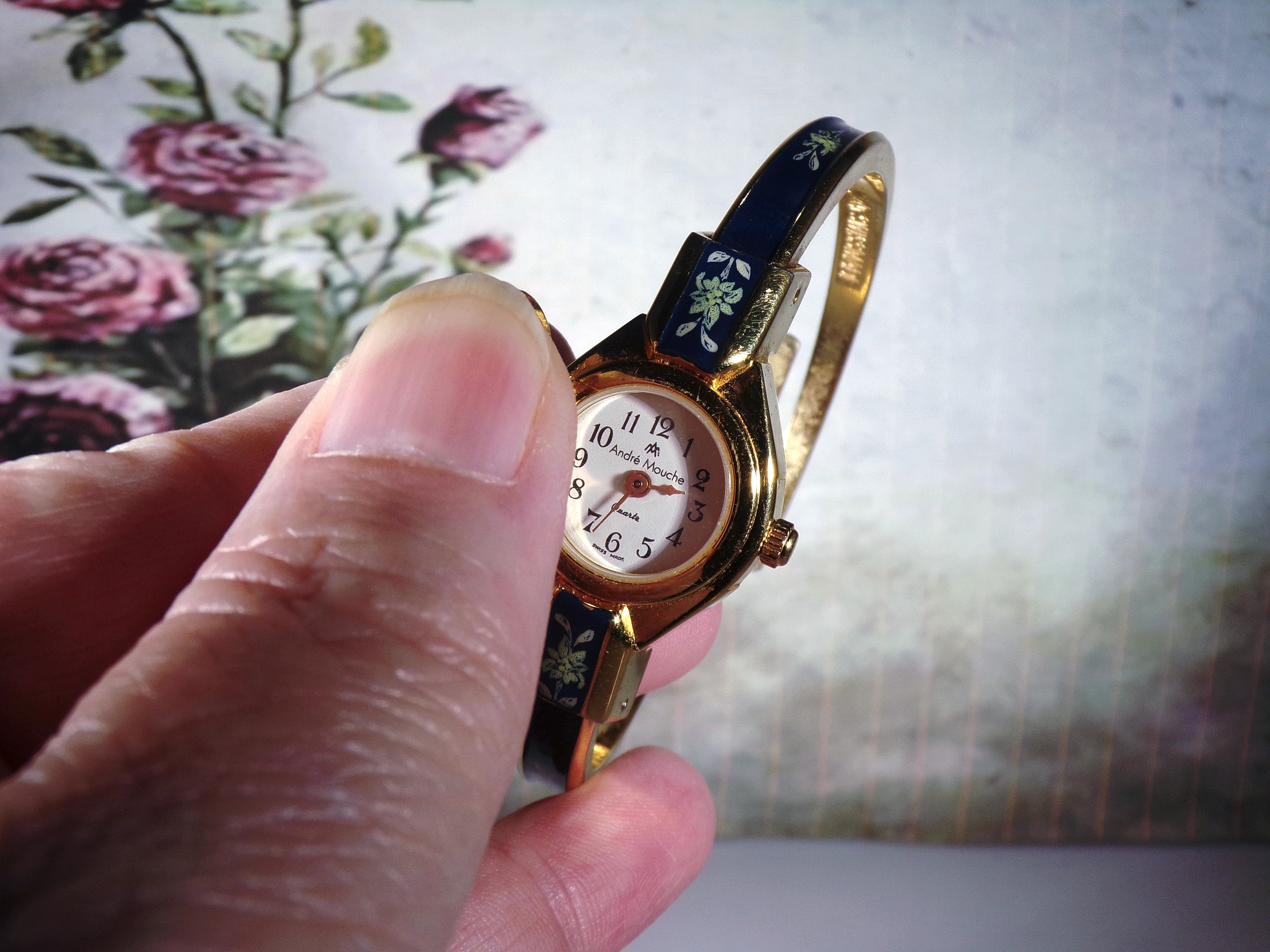 Swiss Made ANDRE MOUCHE Bangle Wrist Watch, Edelweiss Design Swiss Made ANDRE MOUCHE Bangle Wrist Watch, Edelweiss Design