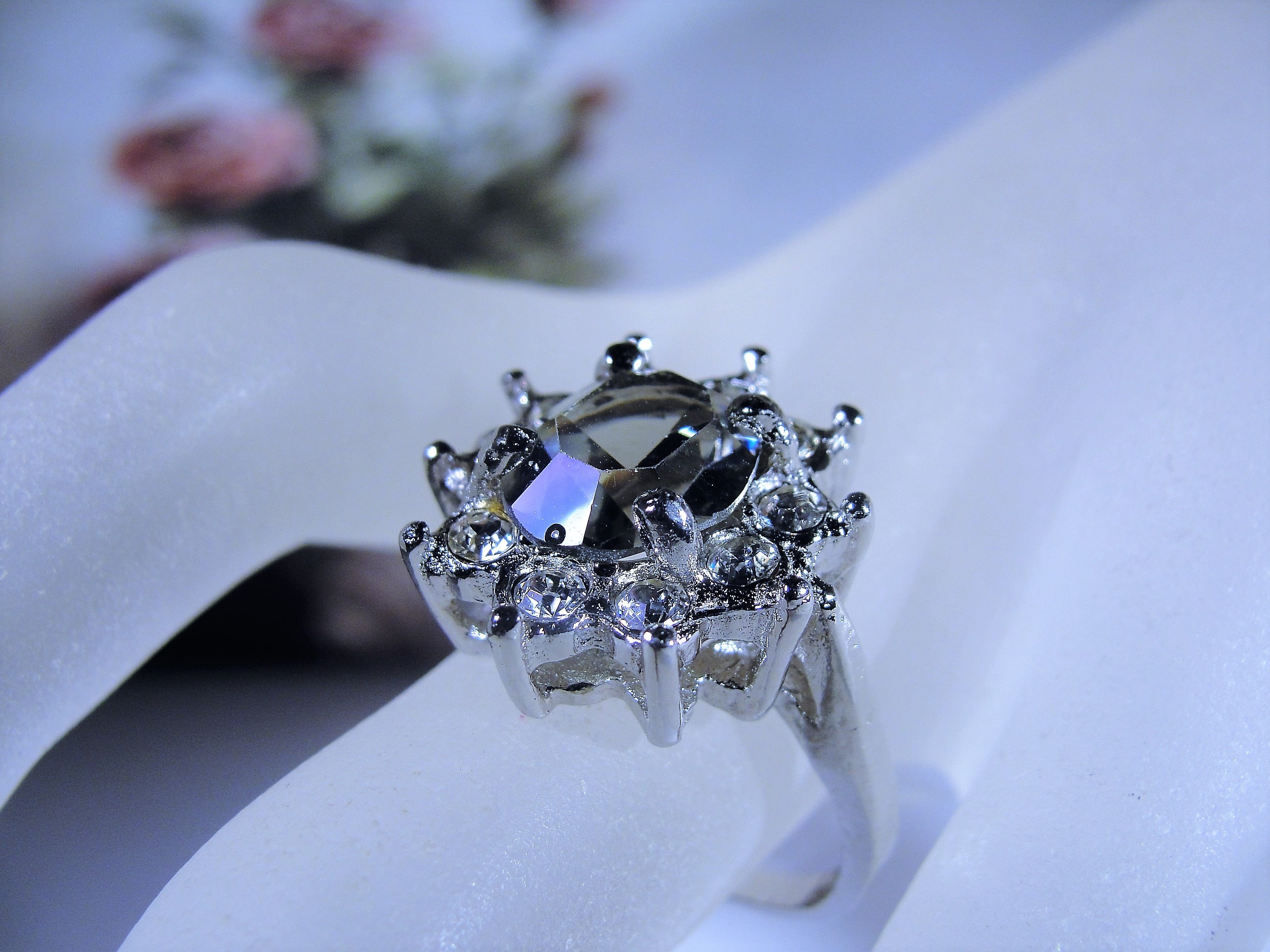 SETA Ring, Gray Glass Rhinestone Silver Ring, Fashion Ring, Halo Ring