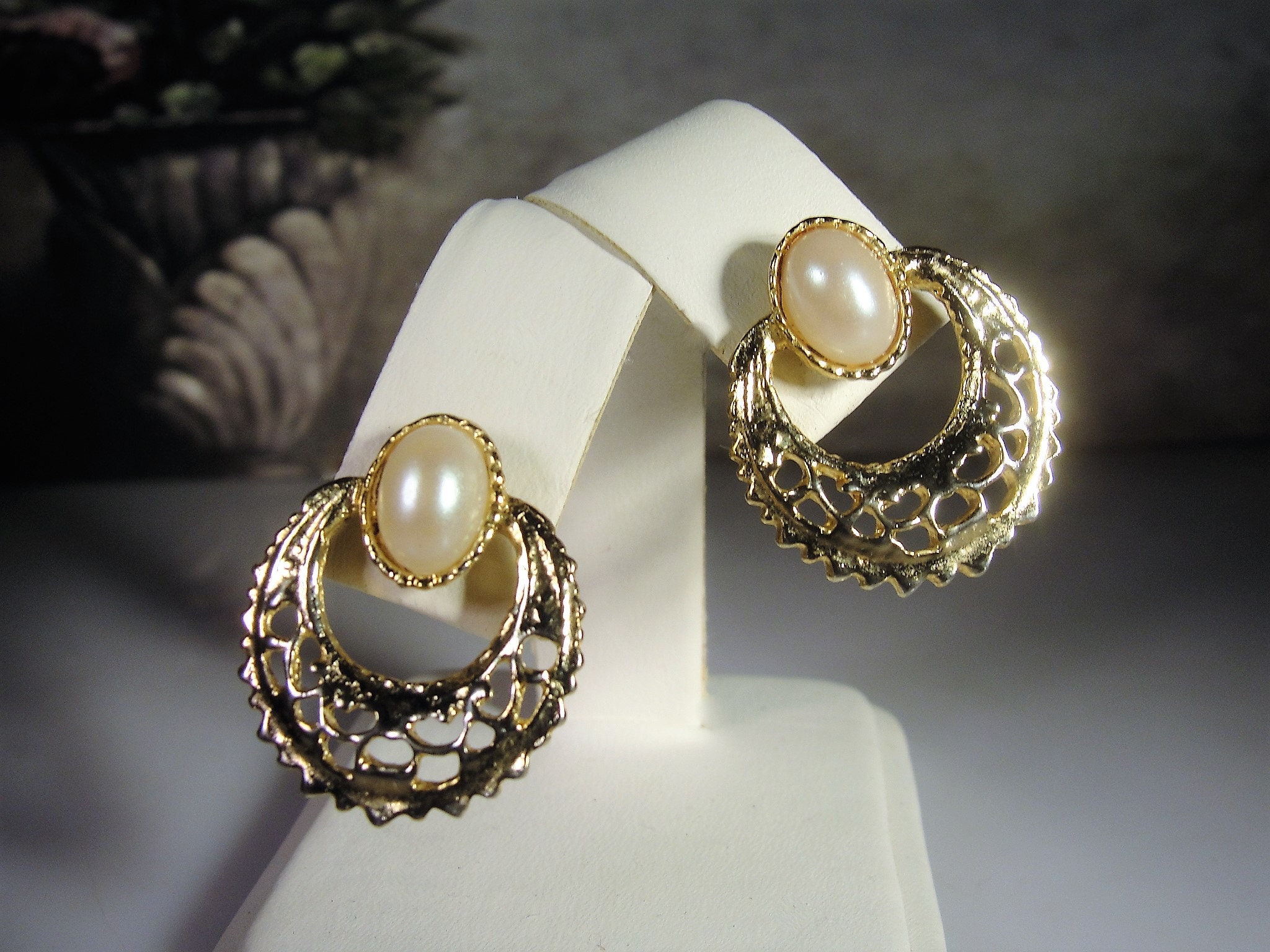 Faux pearl punk earrings gold