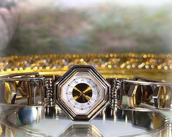 Swiss Made ANDRE MOUCHE Bangle Wrist Watch, Edelweiss Design With