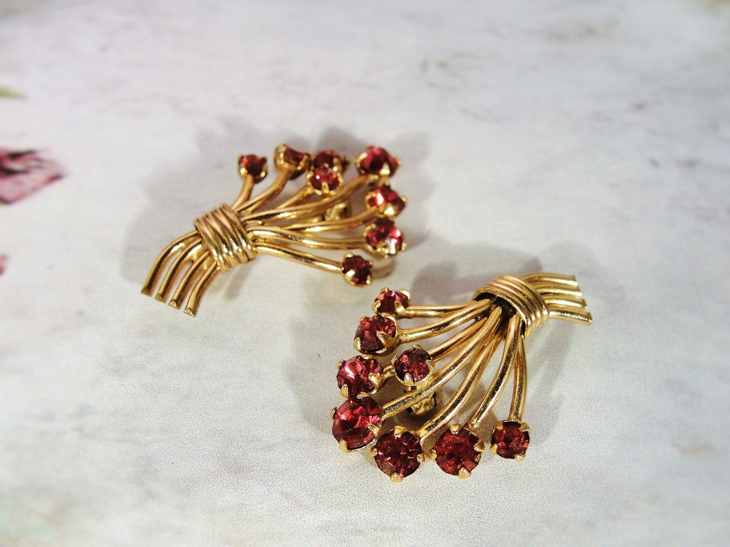 Collar Pins, Vintage VARGAS (2) 10K Gold Filled Rosey Pink Rhinestones ...