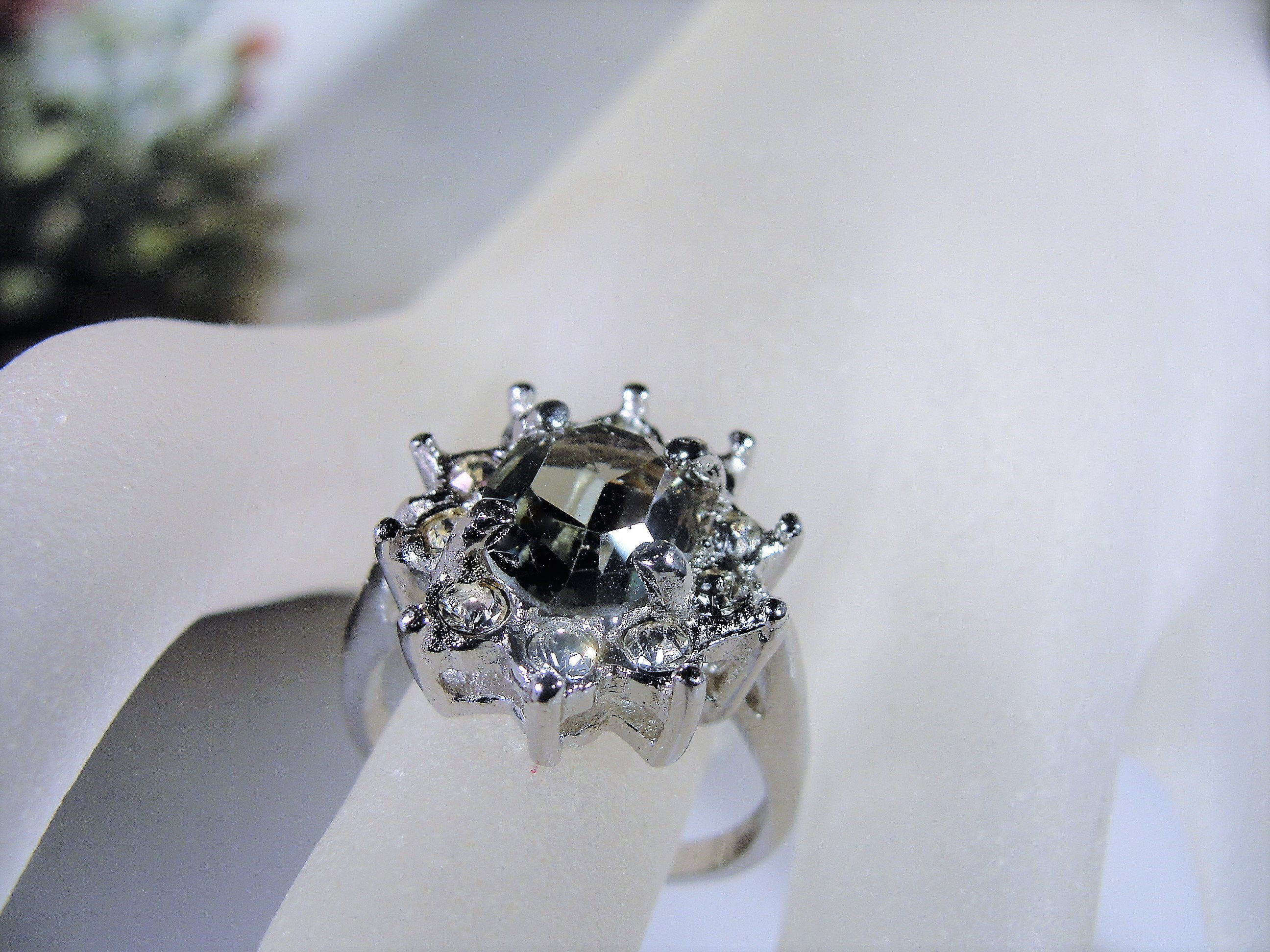SETA Ring, Gray Glass Rhinestone Silver Ring, Fashion Ring, Halo Ring