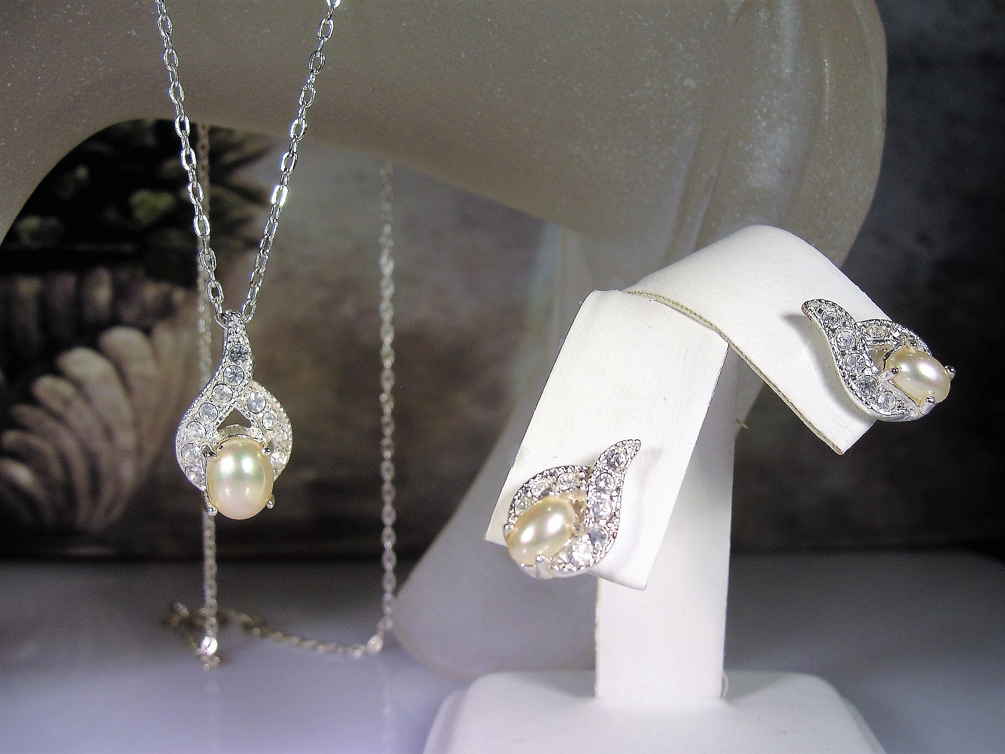 ROMAN Jewelry Set, Necklace & Earrings Set, Faux Pearls, Rhinestone ...