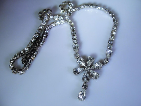 Midcentury rhinestone Y neckace vintage bridal jewelry.