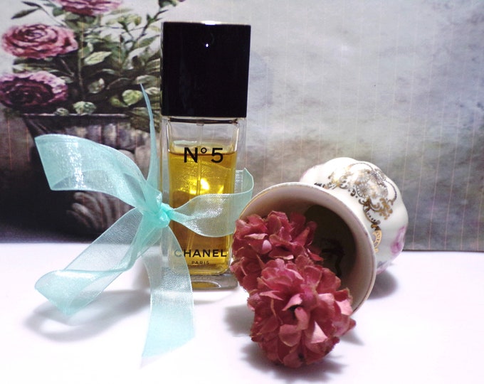 CHANEL Perfume - Chanel No 5 Perfume - Eau de Toilette Spray - 1.2 oz. 35ml. - Paris/New York - Vintage Perfume - Used Item