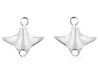 Manta Ray Stud Earrings #068 - Manta Ray Earrings, Ocean Earrings, Dive Jewelry, Ocean Lover Gift, Manta Ray Stud Earrings, Silver or Gold