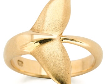 Gold Whale Tail Ring #003 - Free Custom Sizing, Ocean Jewelry, Whale Jewelry, Whale Ring, Beach Wedding, Handcrafted in Australia