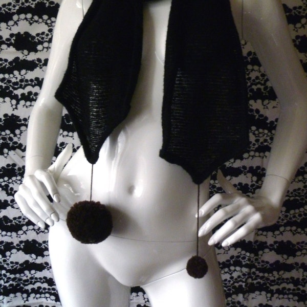 Longue écharpe fine noire en acrylique doux à 2 pompons asymétriques bruns en laine