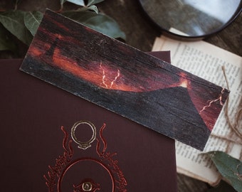 Paisagem do Monte Doom / Marcador de madeira / Frete grátis