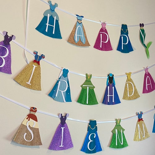 Banner Per Festa In Lamina – Principesse – 4,5 Metri – Amscan