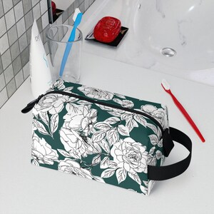 Line Drawn Floral Toiletry Bag, Zipper Organizer, Travel Makeup Pouch, Cosmetic Case, Bathroom Storage