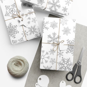 Carta da regalo con fiocchi di neve di Natale con glitter argento, confezione regalo natalizia con finti scintillii, decorazione festiva, confezione regalo lussuosa
