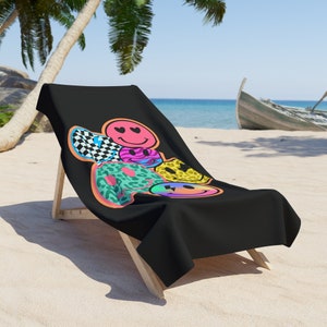Retro Smile Faces Beach Towel, Patterned Towel, Poolside Accessories, Summer Must-Have