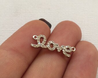 14k White Gold Love Cursive Word Heart Pendant 25x14mm