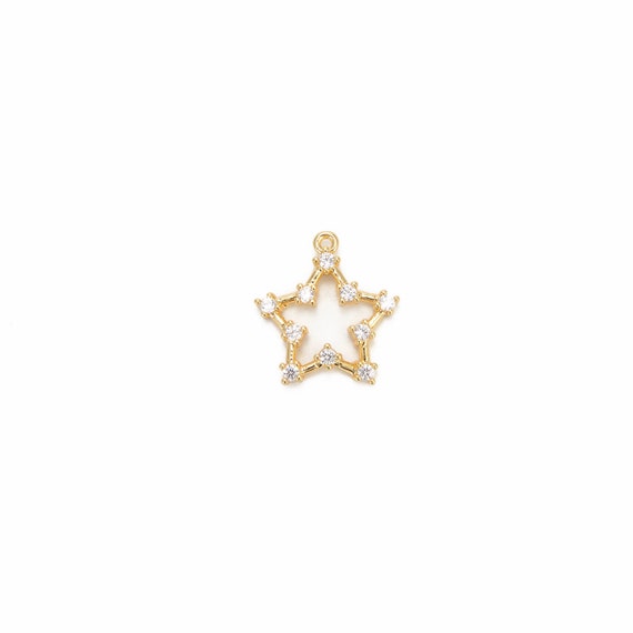 アクセサリー  ORDER SOLID STAR WITH PAVE CZ Cz Micro Pave Gold Star Pendant - Cubic Zirconia Micro Pave