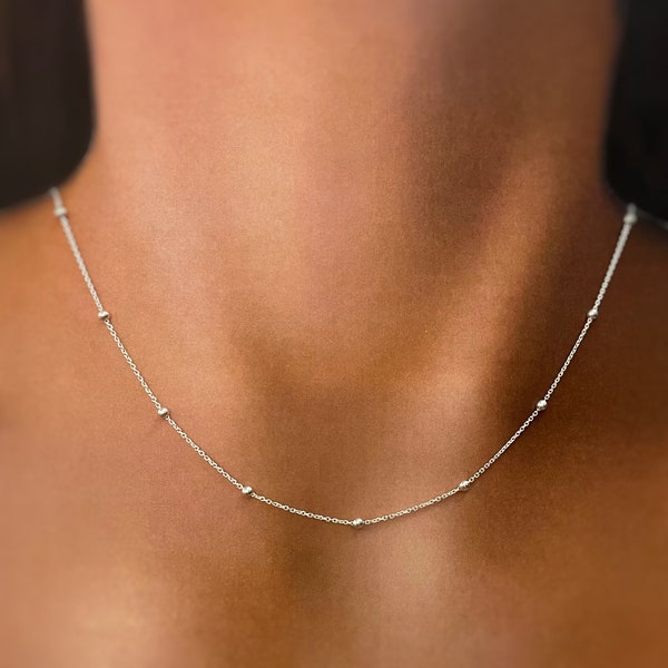 Satelliten-Halskette aus Sterlingsilber von Cali Findings, minimalistisch, Layering-Halskette, individuell auf jede Länge anpassbar, Geschenk für Sie, hergestellt in den USA