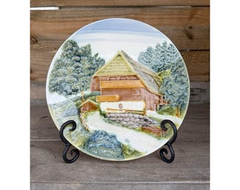 Plato decorativo de estilo rústico fabricado en Alemania, listo para colgar en la pared (23 cm).