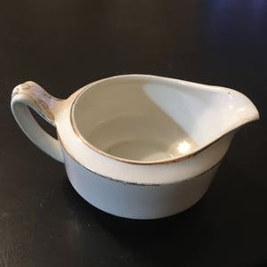 Vintage Alfred Meakin English porcelain creamer