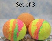 Kids Spa Hidden Present, Set of 3 Kids Surprise Bath Bombs for Children Over 3 years, Birthday Favors for Grandchildren, Bath Party Favors
