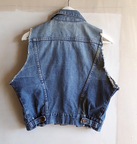 wrangler sleeveless denim jacket