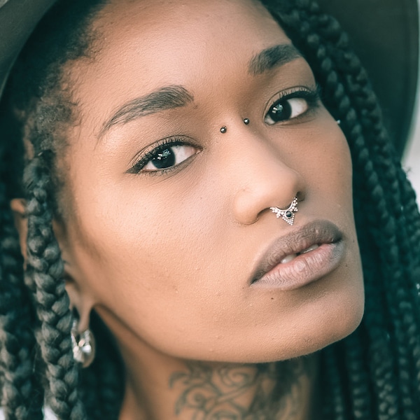 Tribal Septum Piercing with Black Onyx ⎜ Pyramid