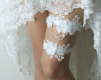 Wedding rhinestone garter set, blue swarovski pearls flower wedding garter set, bridal lace garter set, wedding garter, plus size garter-t96