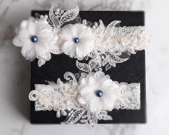 Swarovski Pearl Wedding Garter Set, Blue Bridal Lace Garter, Blue Garter  Set, Wedding Garters for Brides, Wedding Garter Belt t45c 