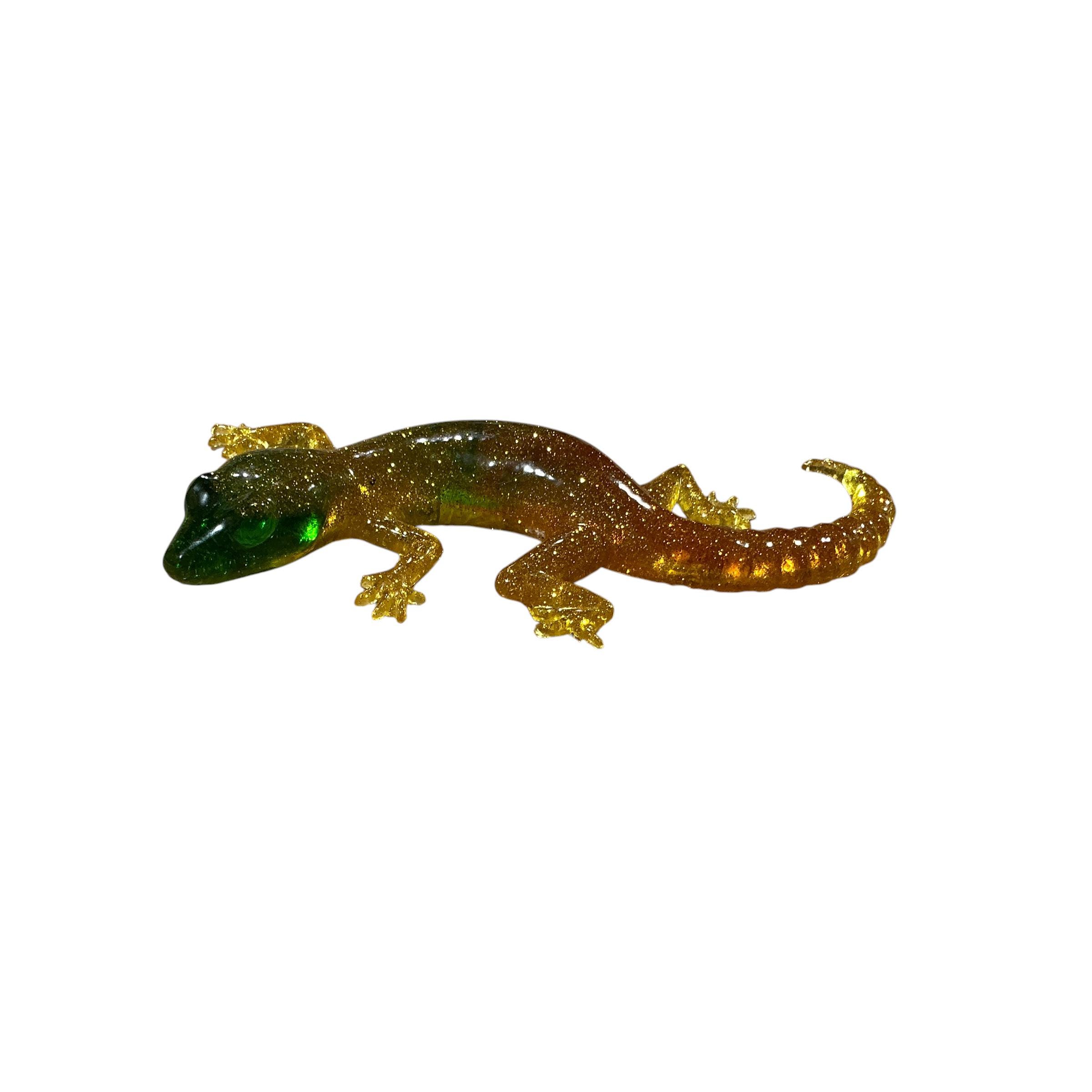 Sunny Little Fire Lizard - Handmade Resin Tabletop Decor - 9