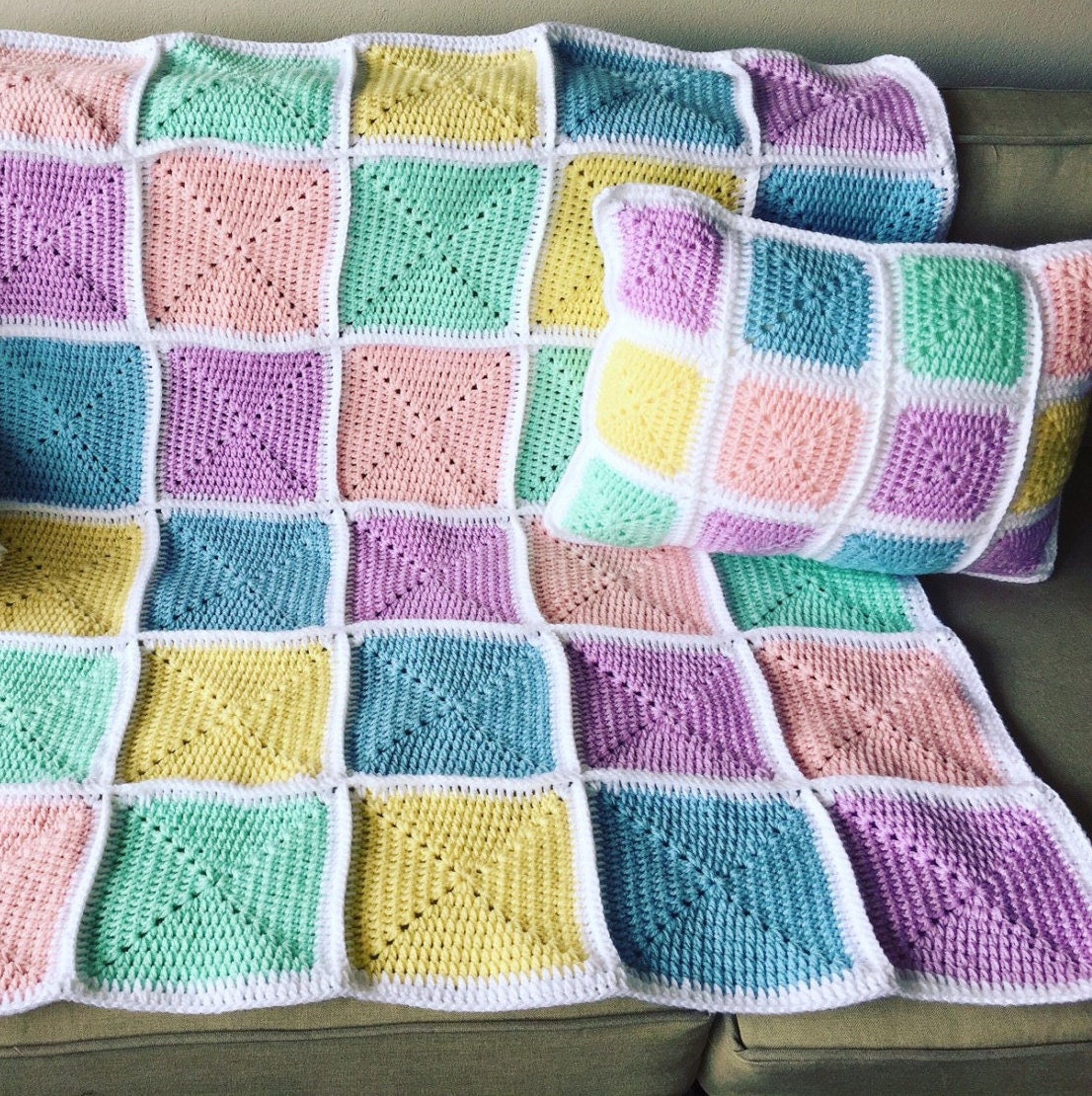 Crochet baby blanket throw & pillow pink blue green lilac | Etsy