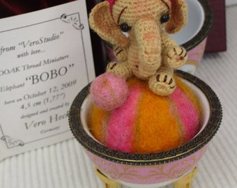 miniature crochet elephant blythe friend germany vero heck Veronika Heck Bears