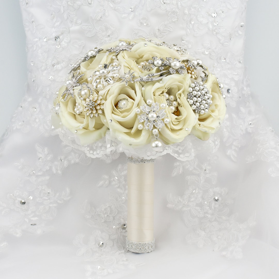 9 Silk Floral Wedding Bouquet, Bridal Bouquet, Jeweled Bouquet, Cream