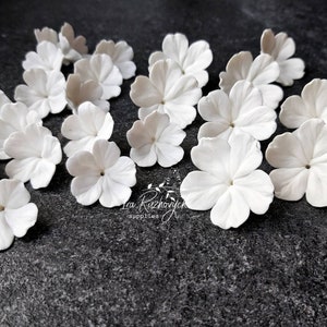 10個以上おしべなしリンゴの花、桜の花、ポリマークレイの花ビーズ