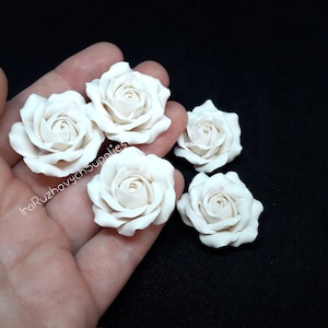 5 pcs. White roses, 3.5 cm. polymer clay flower bead